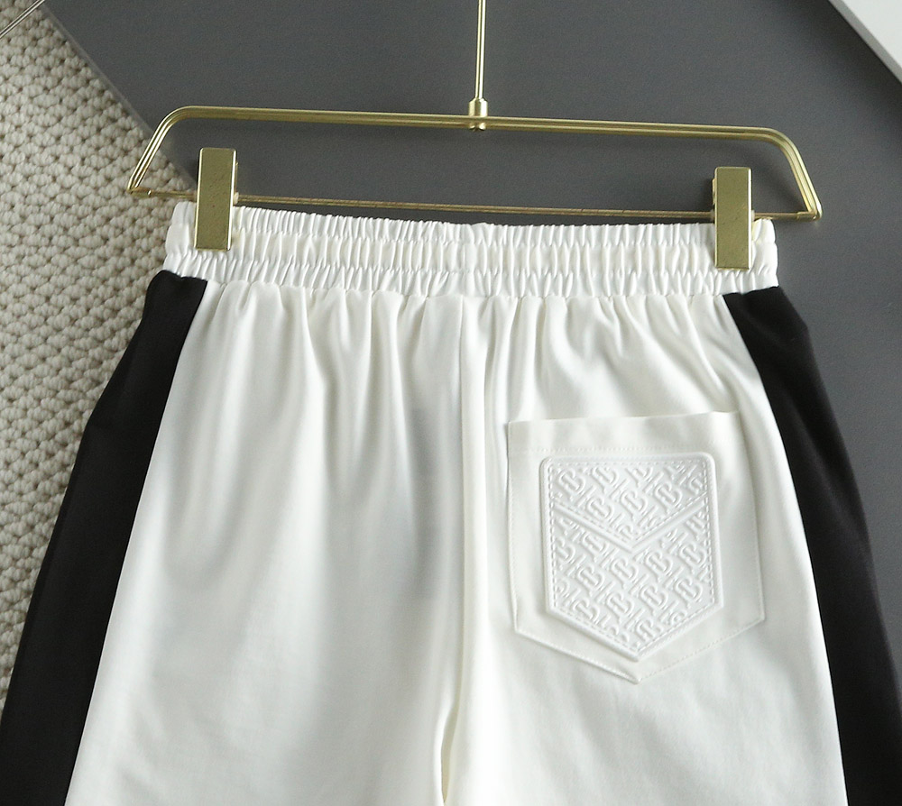 Burberry Short Pants